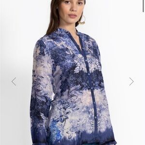 Johnny Was SHIVONNE SHIRT. Silk pattern blouse